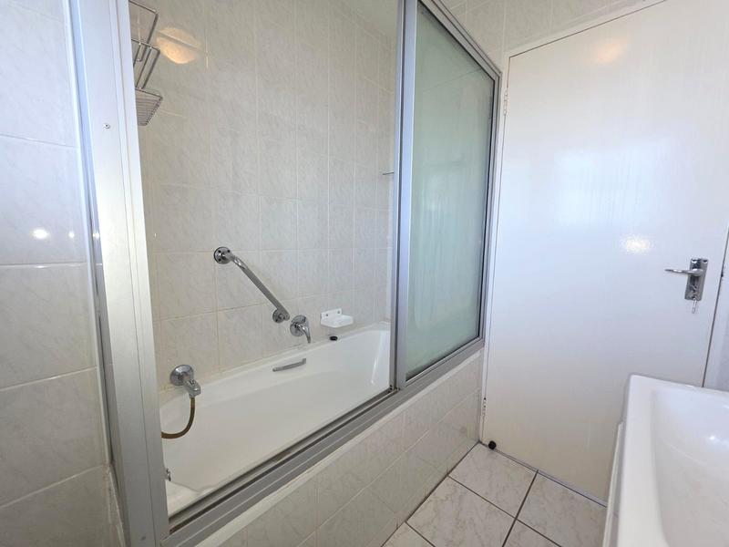 2 Bedroom Property for Sale in Beachfront Western Cape